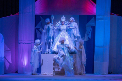 Сказка начинается!