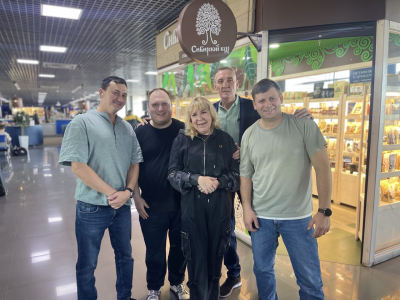 Пожелаем удачи нашим  артистам!